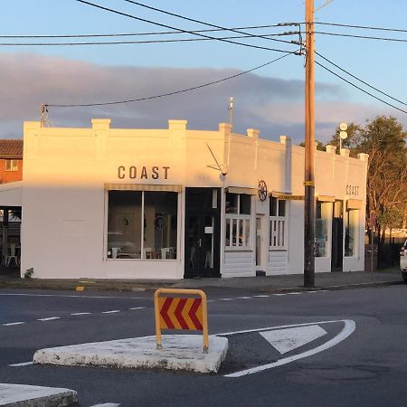 Отель Agapi On Cambridge Umina Beach Экстерьер фото